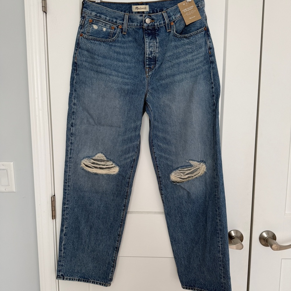 NWT Madewell Low-Slung Distressed Straight Jeans in Belrose Wash - 30